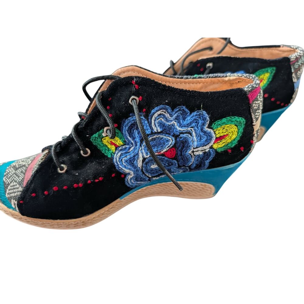 Stunning Black Velvet Floral Embroidered Wedge Ankle Boots
